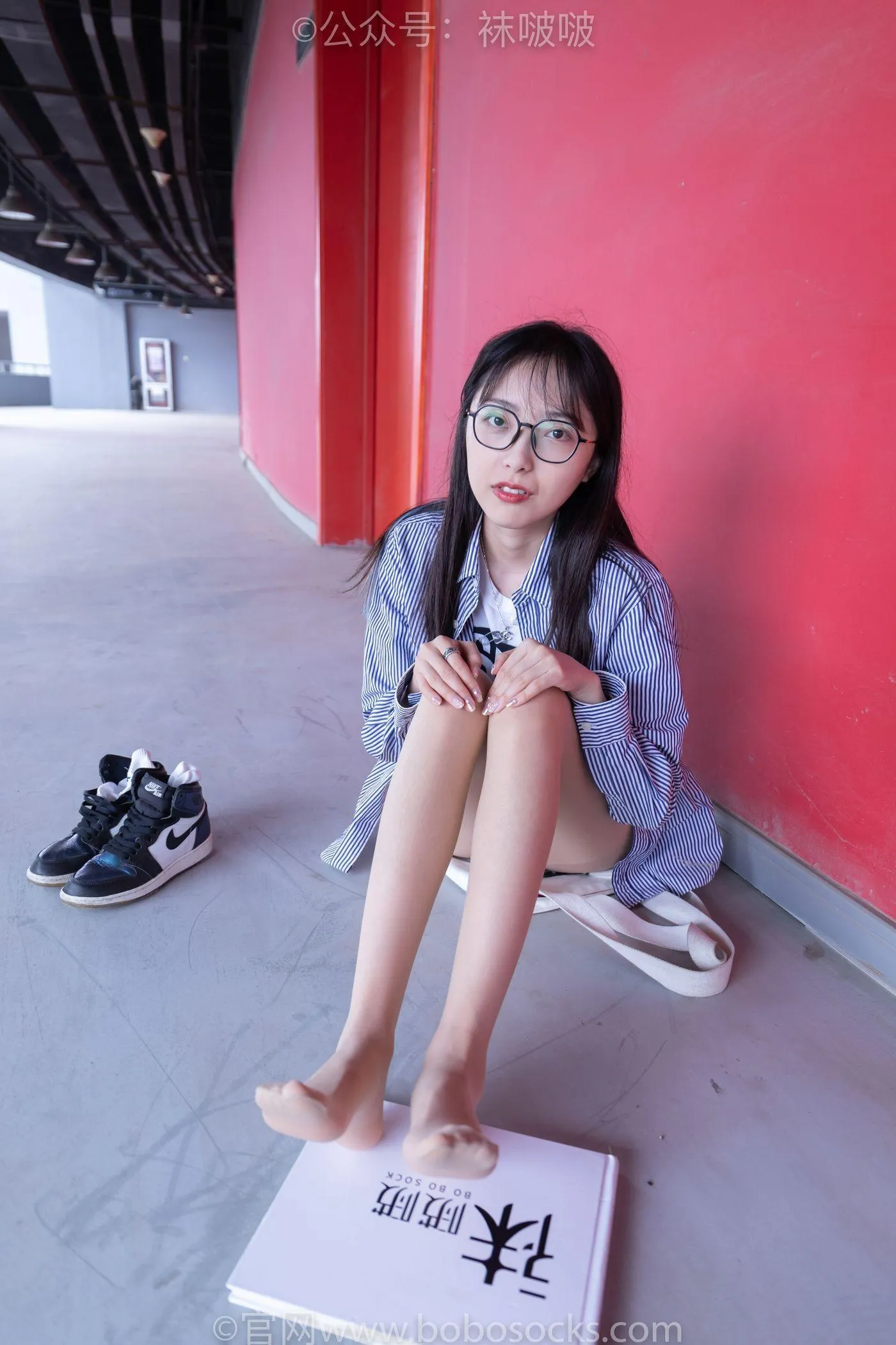 [BoBoSocks袜啵啵]NO.011 稚予-AJ、白色短棉袜、肉丝 [139P]插图1